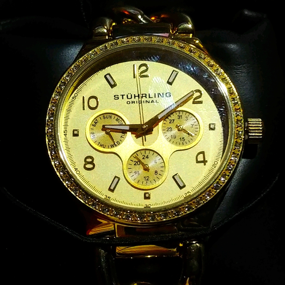 Never worn